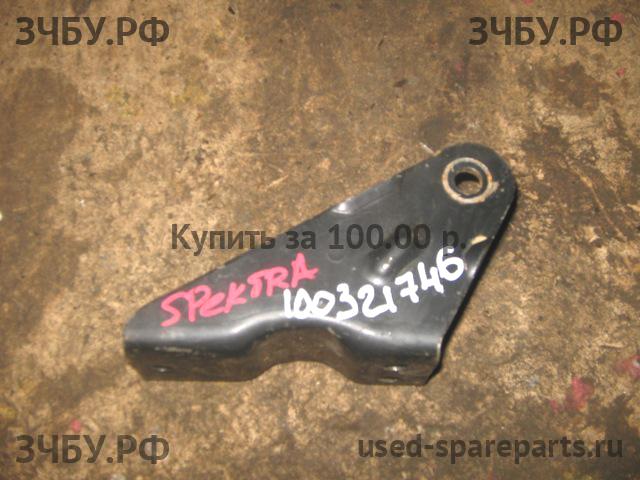 KIA Spectra Кронштейн крепления КПП