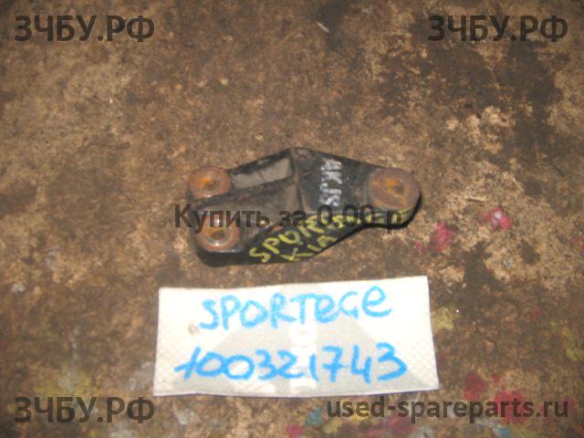 KIA Sportage 2 Кронштейн