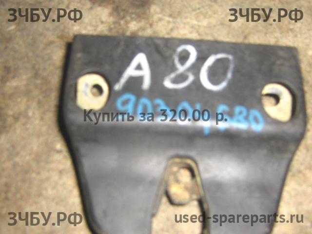 Audi 80/90 [B3] Замок багажника