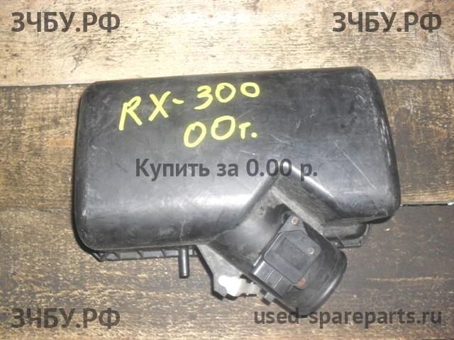 Lexus RX (1) 300 Крышка воздушного фильтра