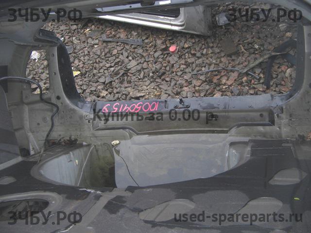 Volkswagen Passat B5 Панель задняя