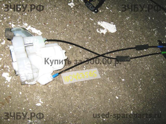 Subaru Impreza 3 (G12) Замок двери задней правой