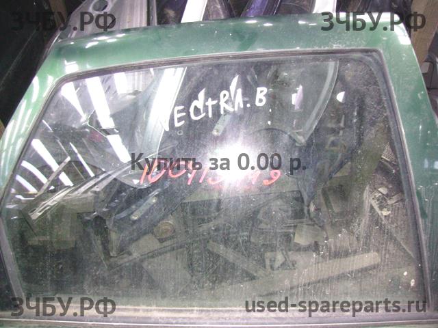 Opel Vectra B Стекло двери задней правой