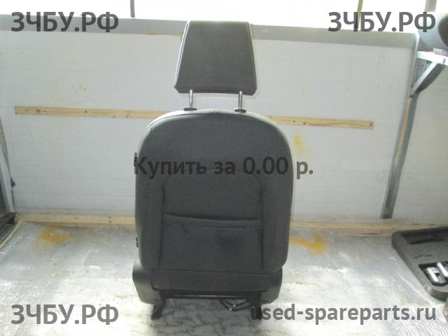 Nissan Qashqai (J10) Сиденье