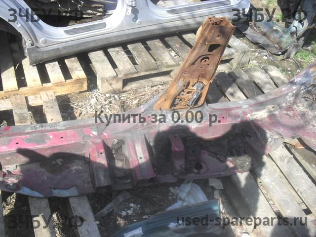 Toyota Avensis 1 Порог правый