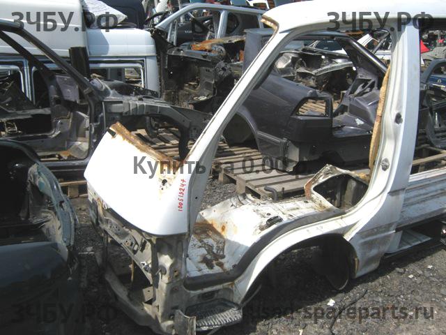 Toyota Hi Ace (4) Элемент кузова