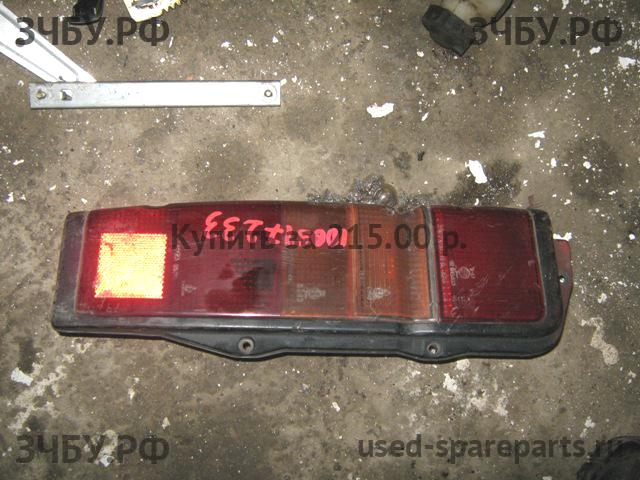 Toyota Hi Ace (4) Фонарь левый