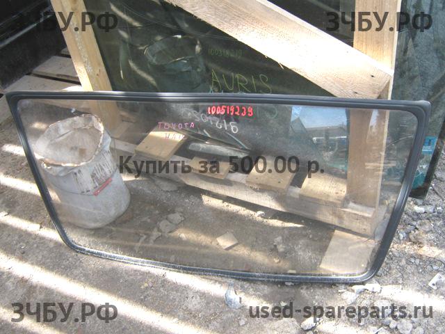 Toyota Hi Ace (5) Стекло заднее