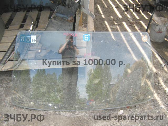 Toyota Hi Ace (4) Стекло лобовое (ветровое)