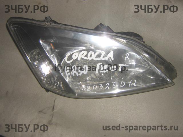 Toyota Corolla Verso 2 Фара правая