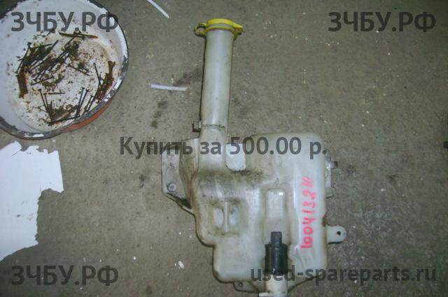 Dodge Stratus 2 Бачок омывателя лобового стекла