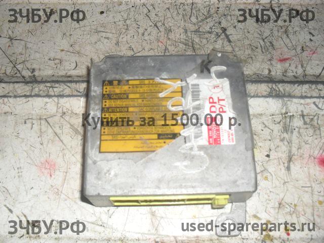 Toyota Camry 5 (V30) Блок управления AirBag (блок активации SRS)