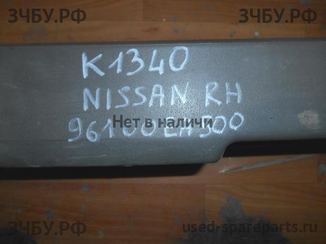 Nissan Pathfinder 2 (R51) Подножка