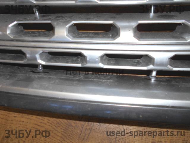 Land Rover Range Rover 4 Решетка радиатора