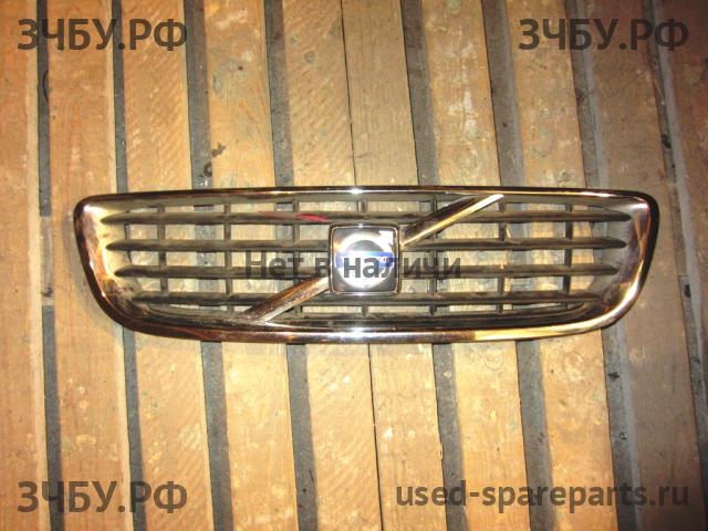 Volvo V50 Решетка радиатора