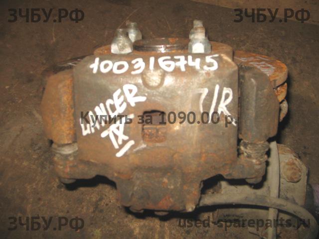 Mitsubishi Lancer 9 [CS/Classic] Суппорт передний правый (в сборе со скобой)