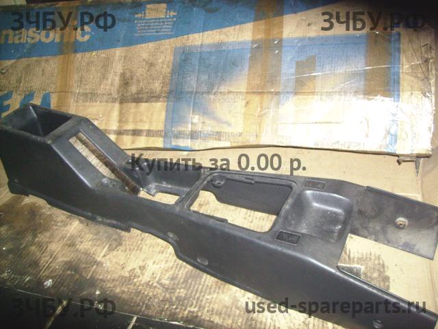 Nissan Primera P10 Консоль между сиденьями (Подлокотник)