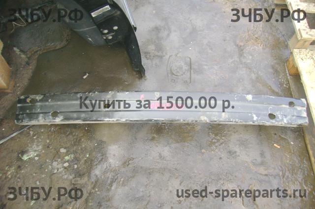 Dodge Stratus 2 Усилитель бампера задний