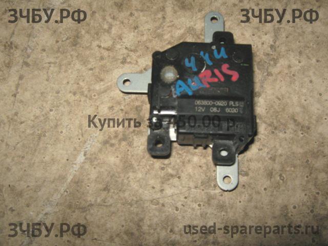 Toyota Auris 1 (E150) Моторчик заслонки печки
