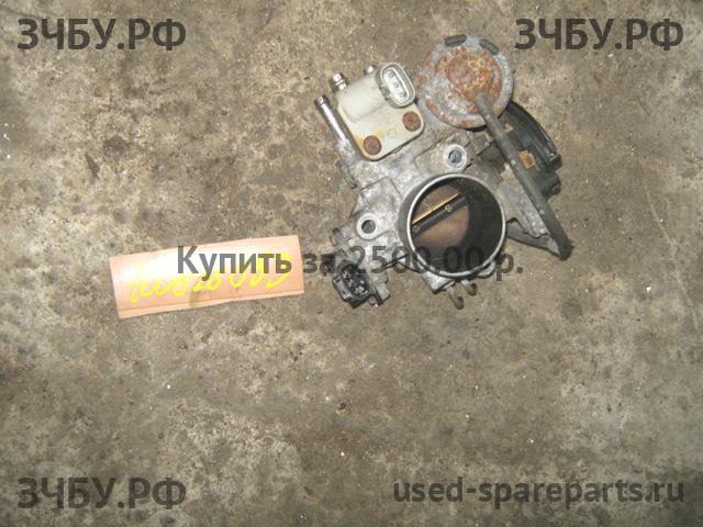 Toyota RAV 4 (1) Заслонка дроссельная механическая