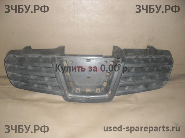 Nissan Qashqai+2 (JJ10) Решетка радиатора