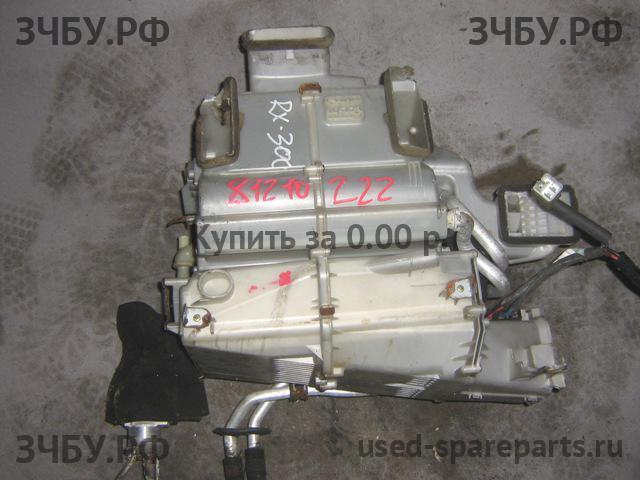 Lexus RX (1) 300 Корпус отопителя (корпус печки)