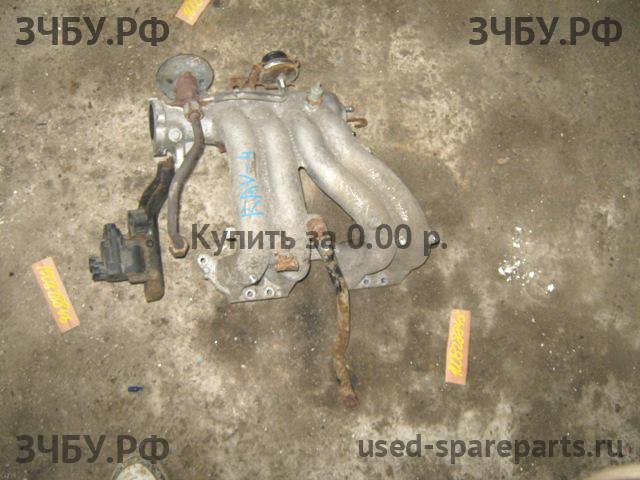 Toyota RAV 4 (2) Коллектор впускной