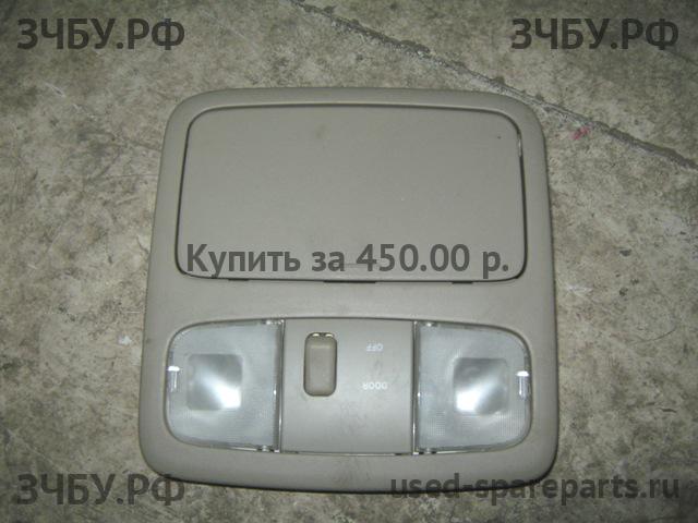 Toyota Highlander 1 Плафон салонный