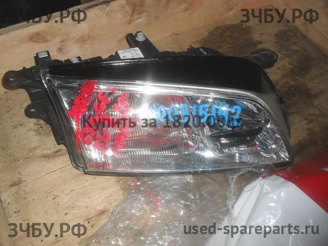 Mazda 626 [GF] Фара правая