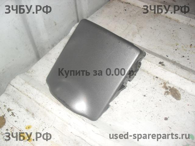 Mitsubishi Lancer 9 [CS/Classic] Пепельница