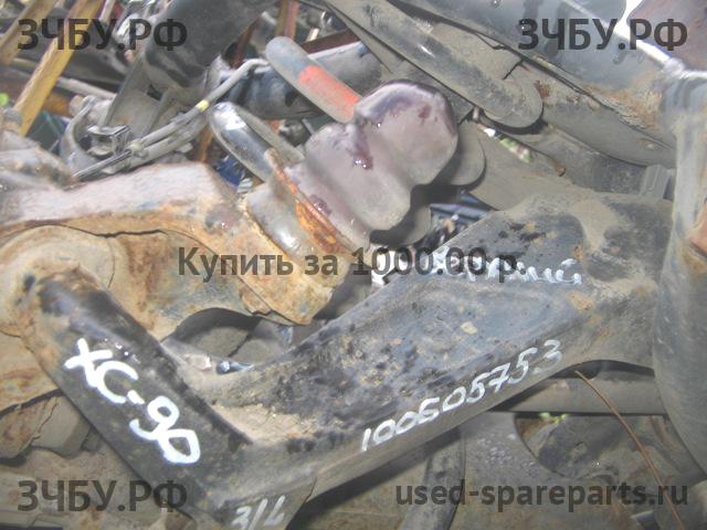 Volvo XC-90 (1) Кулак задний левый