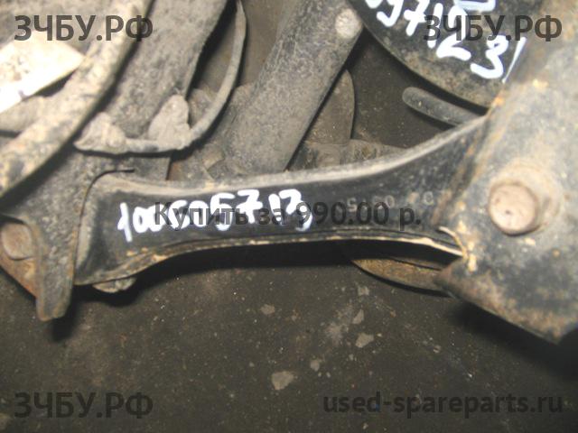 Mazda 3 [BK] Рычаг задний правый