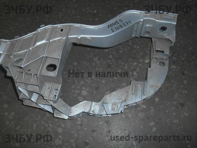 Ford Focus 3 Панель передняя (телевизор)