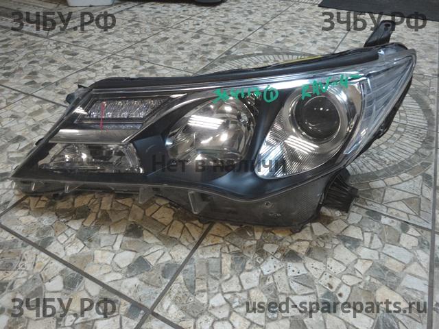 Toyota RAV 4 (4) Фара левая