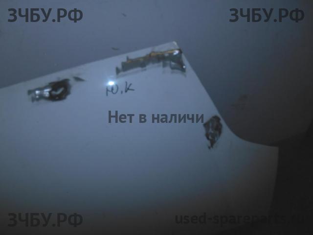 Ford Fiesta 5 Капот
