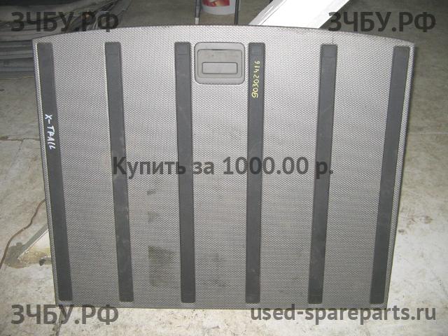 Nissan X-Trail 1 (T30) Пол багажника