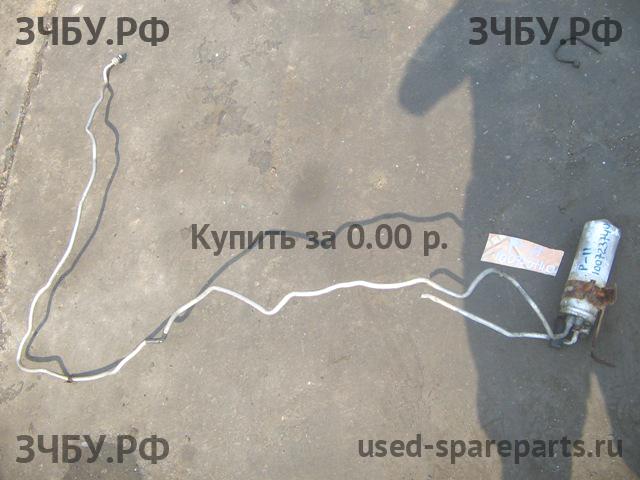 Nissan Primera P11 Трубка кондиционера