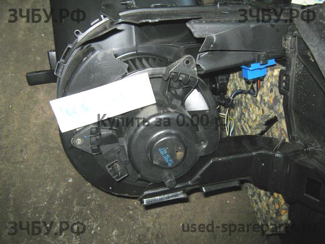Ford Focus 1 Моторчик печки