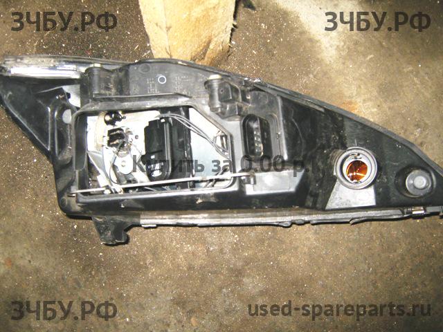 Ford Focus 1 Фара левая