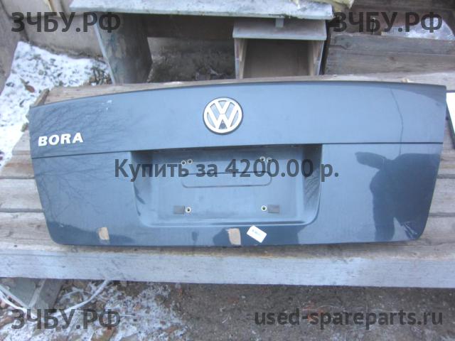 Volkswagen Golf 4 Крышка багажника