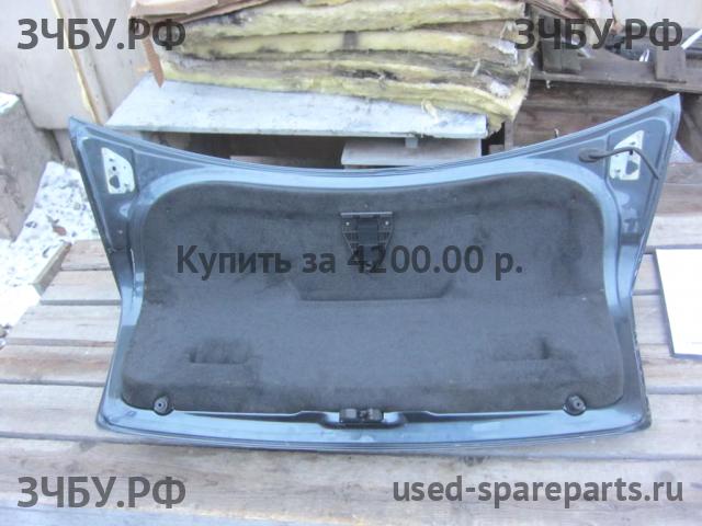 Volkswagen Golf 4 Крышка багажника