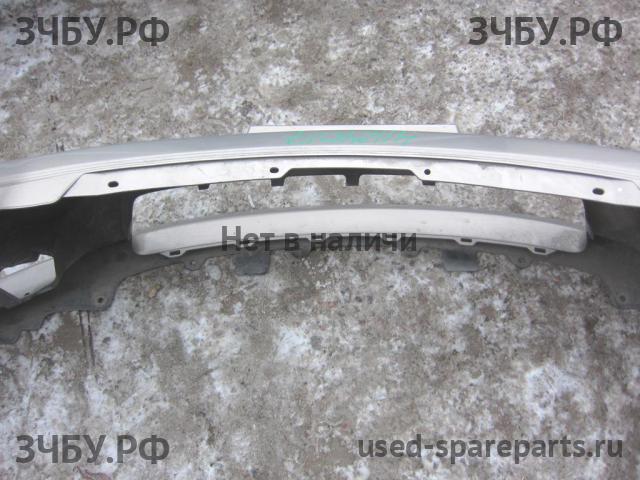 Honda Civic 8 (4D) Бампер передний