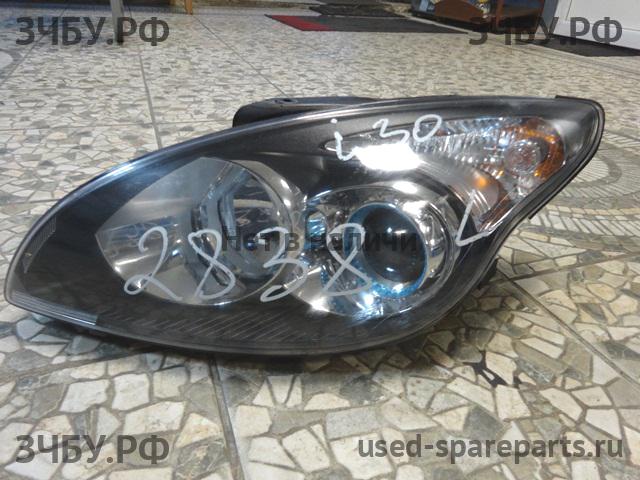 Hyundai i30 (1) [FD] Фара левая