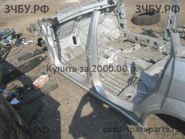 Ford Focus 1 Порог левый