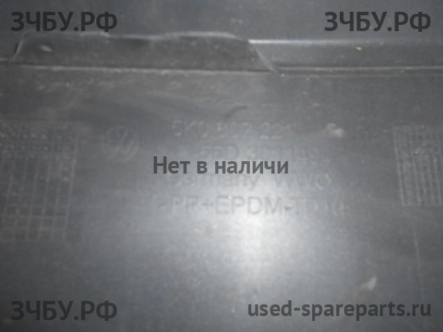 Volkswagen Golf 6 Бампер передний