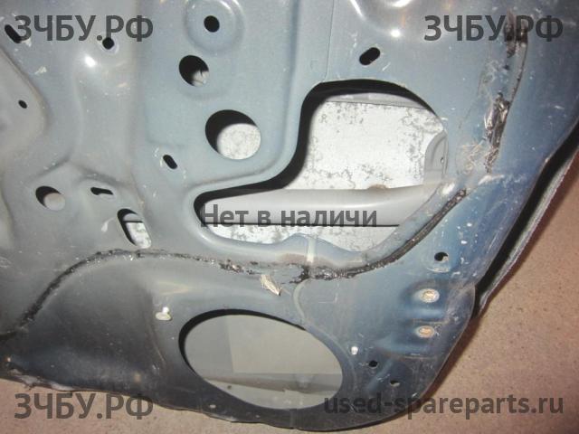 Toyota Corolla (E14 - E15) Дверь передняя левая