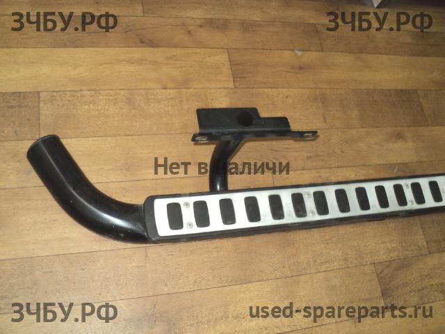 Land Rover Defender 1 (Рестайлинг) Подножка