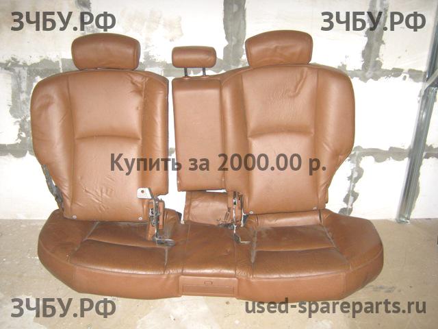 Infiniti FX 35/45 [S50] Сиденье