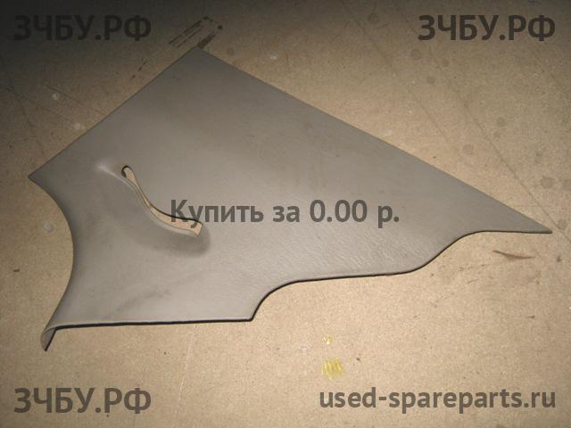 Chrysler Concorde 2 Накладка стойки задней правой