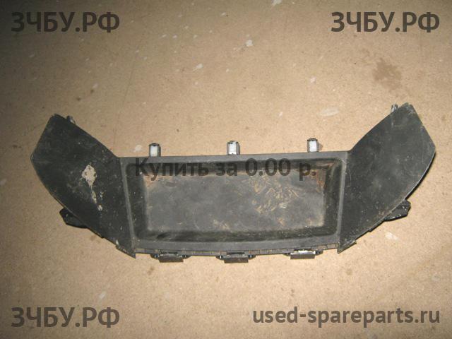 Honda Pilot (2) Пластик салона